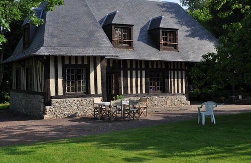 Beuzeville House | True Norman wine press