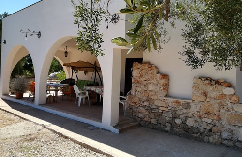 San Vito dei Normanni House | TRULLO ALESSANDRO and VILLA RAFFAELA (marine reserve of Torre Guaceto) 14p,4 bathrooms