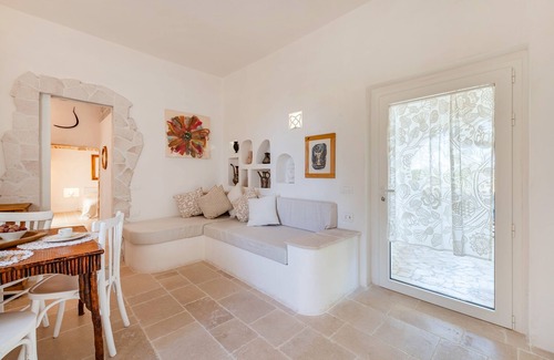 L'Assunta House | Trullo Marilì on the Fasano Selva