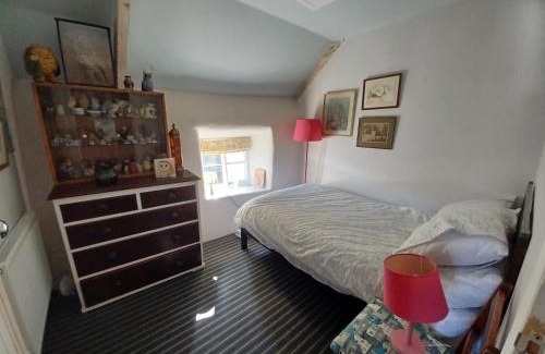 Golant House | Truly Paradise Cottage