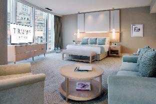 Downtown Chicago Hotel | Trump International Hotel & Tower Chicago