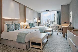 Downtown Chicago Hotel | Trump International Hotel & Tower Chicago