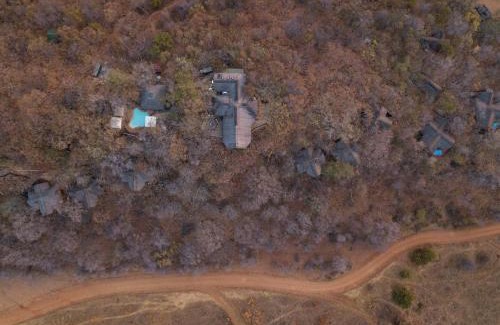 Pilanesberg National Park Cabin | Tshukudu Bush Lodge