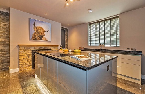 Yardley Gobion House | Ttich Manor Retreat