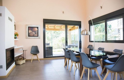 Longuida House | TuApartamento - Casa Campo Villanueva de Lónguida