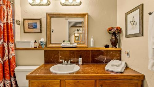 Tubac Hotel | Tubac Country Inn