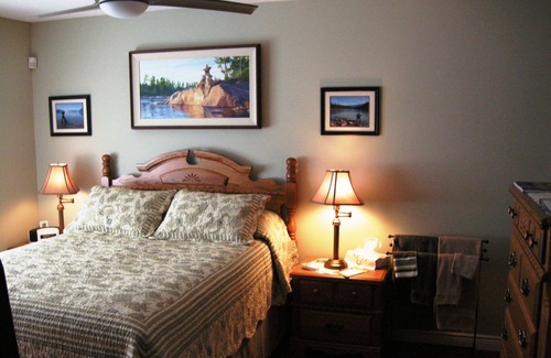 Victoria Harbour Bed & Breakfast | Tucked Inn the Harbour Bed & Breakfast