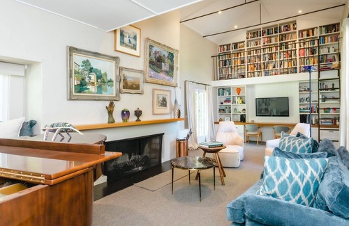 Shoreham House | Tucks Hill - Get away from it all and find peace at Tucks Hill!