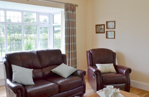 Goole House | Tudor House