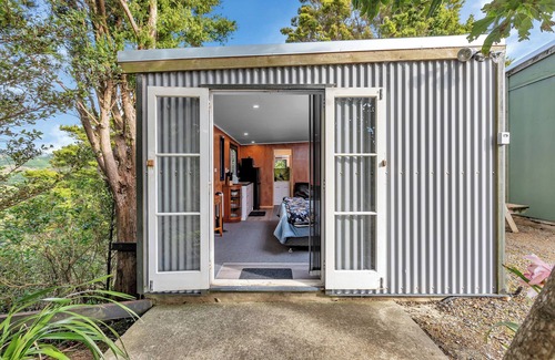 Waipu House | Tui Cottage - Waipu Holiday Retreat