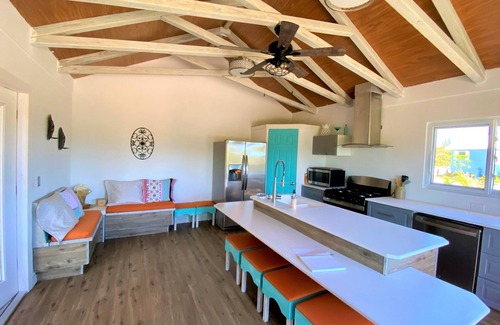 Gregory Town House | Tui House