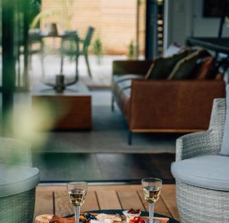 Mangawhai Heads Villa | Tui Mara - Boutique Retreat by the Beach