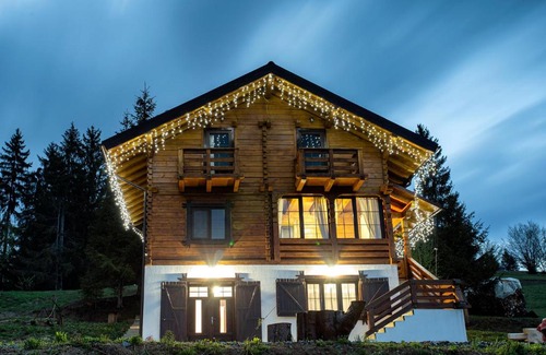 Romuli Bed & Breakfast | Tulean Cabin