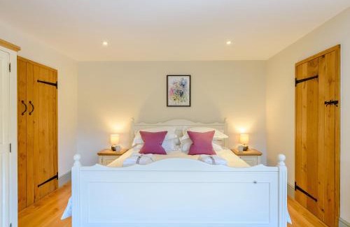 Dyrham House | Tull