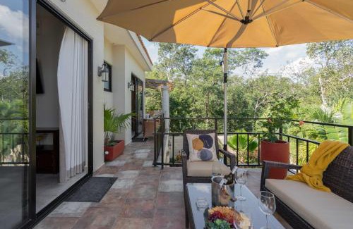 Tulum House | Tulum Stunning Villa for 10-Cabana-Private Pool-Parking
