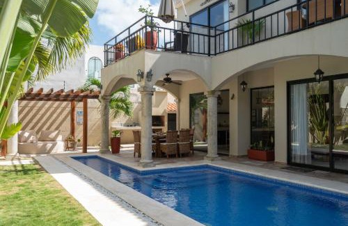 Tulum House | Tulum Stunning Villa for 10-Cabana-Private Pool-Parking