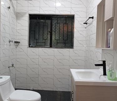 Meru House | Tunda House