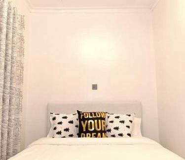 Meru House | Tunda House