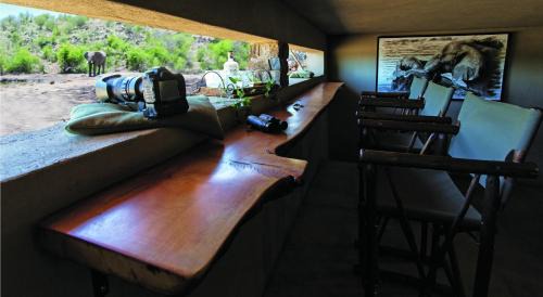 Madikwe Game Reserve Cabin | Tuningi Safari Lodge
