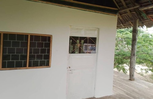 Uroa House | Tupenadane Villa