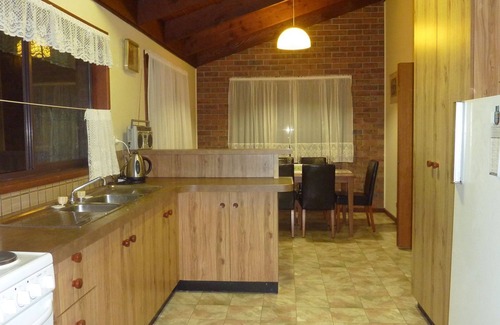 Tura Beach House | Tura Views, 3 BR House