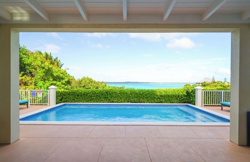 Ocean Point House | Turquoise Water Views On Both Sides Of Spectacular Private Property.