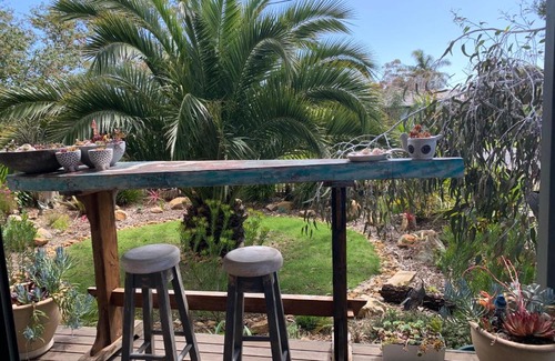 Tootgarook Bed & Breakfast | Turquoise Waters B &B -Private Guest suite with massage chair