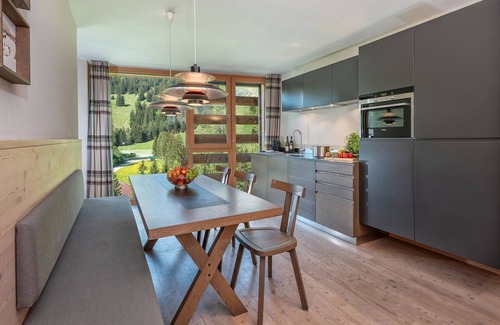 Parpan Apartment | Turrabuel 4-Zimmer Deluxe Family by Interhome