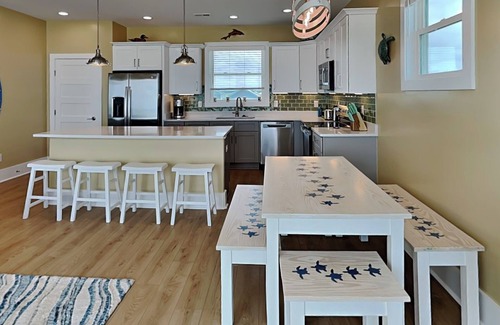 Topsail Beach House | Turtle Paradise | Oceanfront, Beach Access