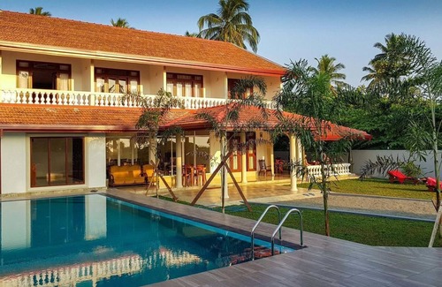 Kosgoda Villa | Turtle paradise villa & restaurant