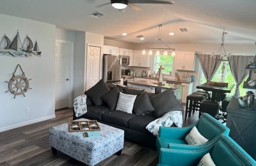 Fort Pierce Villa | Turtles Nest. A realaxing retreat. Beaches, Golf, Fishing, Waterfront Dining.