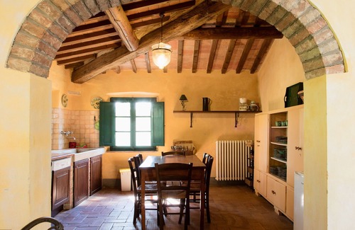 Ghizzano House | TUSCAN HILLS - Tenuta di Ghizzano - Il Monte 10 pax