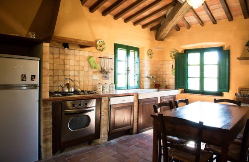 Ghizzano House | TUSCAN HILLS - Tenuta di Ghizzano - Il Monte 10 pax