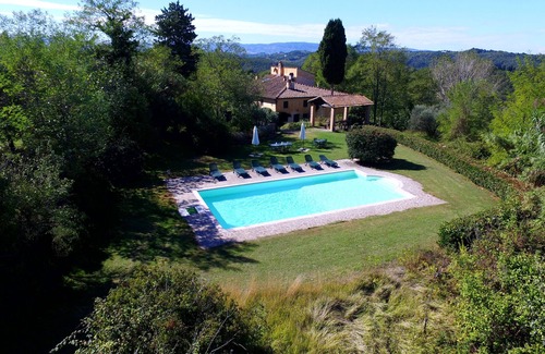 Ghizzano House | TUSCAN HILLS - Tenuta di Ghizzano - Il Monte 10 pax