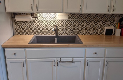 Decorah House | Tusen Takk Decorah