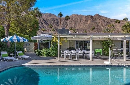 Vista Las Palmas House | Tuxedo Living in Palm Springs - Your Private Oasis: Pool, Spa & Fire Pit