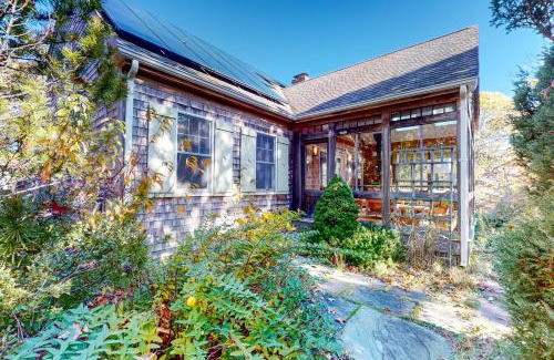 Truro House | Twelve Trees