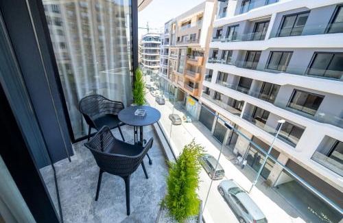 Casablanca Apartment | Twenty Four Inn 306