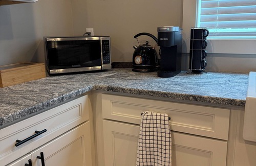 Easley House | Twilight Townhouse 2 Bed 2.5 Bath near Silos/Doodle Trail/Downtown Easley, SC