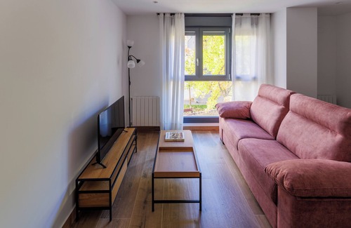 Logrono Historic Centre Apartment | TWIN CONGRESS APARTMENT WITH PARKING INCLUDED