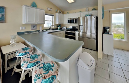 Topsail Beach House | Twin Palms | Ocean Views, Tropical Paradise!