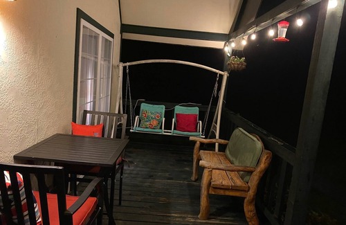 Kansas Cabin | Twin Springs Ranch Guest Cabin