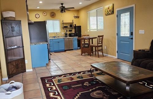 San Tan Valley House | Two bedroom 1 bath Casita, full kitchen, bath and laundry