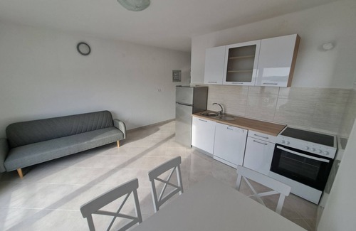 Dubrava Apartment | Two bedroom apartment near beach Luka Dubrava, Pelješac (A-284-d)