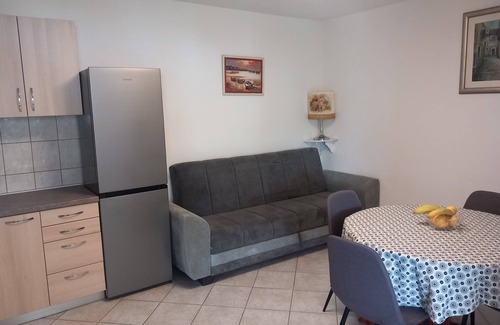 Kuciste Apartment | Two bedroom apartment near beach Kučište, Pelješac (A-12832-a)