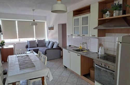Blato Apartment | Two bedroom apartment with balcony and sea view Živogošće - Blato, Makarska (A-22253-d)