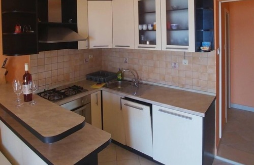 Brist Apartment | Two bedroom apartment with balcony and sea view Brist, Makarska (A-15443-b)