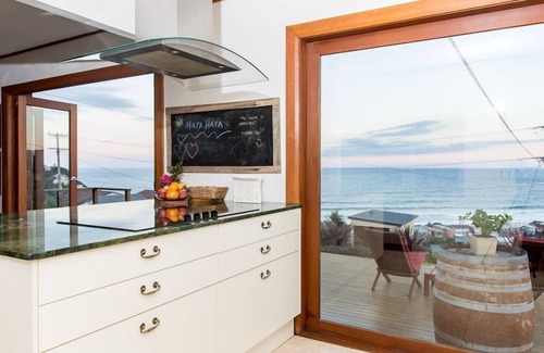 Copacabana House | Two Bedroom Beach Home with expansive ocean views