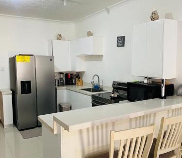 Eden Gardens House | Two Bedroom City Apartment with rooftop pool