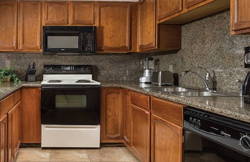 Flagstaff Condo | Two Bedroom Deluxe Luxury Condo, Flagstaff Arizona (2049839)